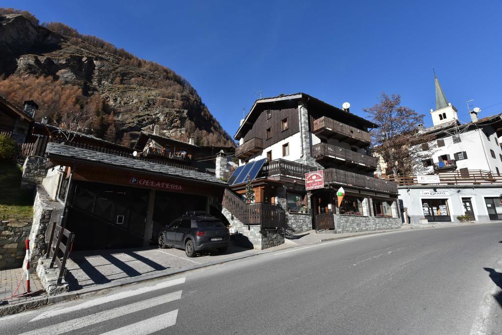 L'Ancien Paquier Chambre D'Hotes Bed & Breakfast Valtournenche Exterior photo