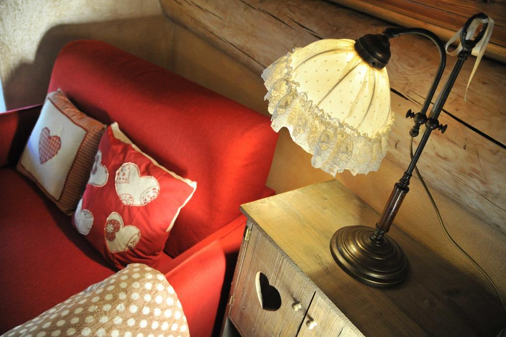 L'Ancien Paquier Chambre D'Hotes Valtournenche Exterior photo